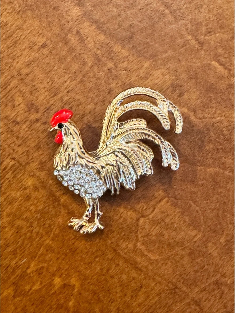 Gold-Tone Rooster Brooch with Rhinestones and Red Enamel Accent 513